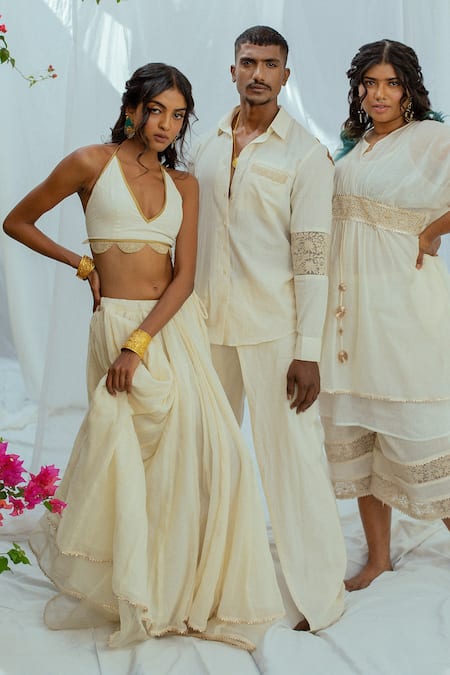Buy_LATHA PUTTANNA_White Hand Woven Cotton Plain Tanaya Skirt _Online_at_Aza_Fashions