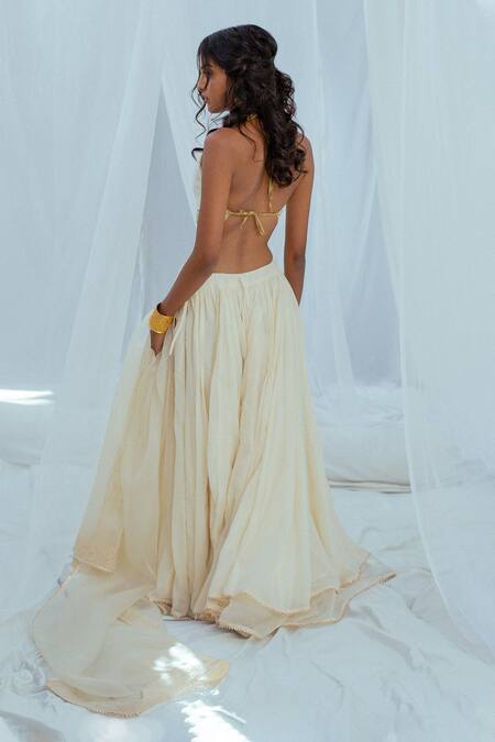 Shop_LATHA PUTTANNA_White Hand Woven Cotton Plain Tanaya Skirt _at_Aza_Fashions