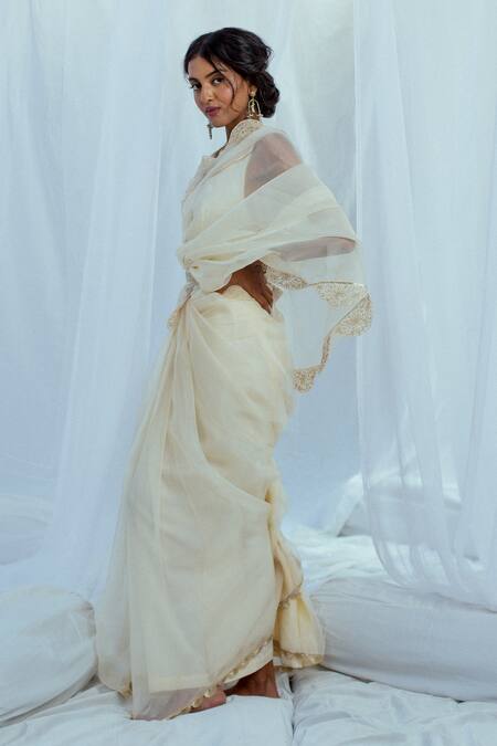 Latha Puttanna_White Silk Organza Floral Motifs Bairavi Saree_Online_at_Aza_Fashions