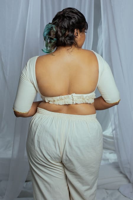 Shop Latha Puttanna White Hand Woven Cotton Embroidered Floral Motifs Boat Gaanya Blouse at Aza Fashions Shop_Latha Puttanna_White Hand Woven Cotton Embroidered Floral Motifs Boat Gaanya Blouse _at_Aza_Fashions