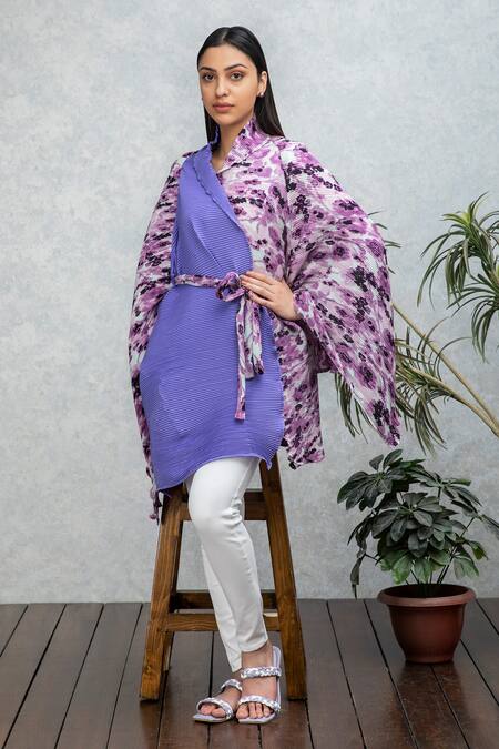 Rhe-Ana_Purple Floral Print Flap Collar Zara Wrap Cape _Online_at_Aza_Fashions