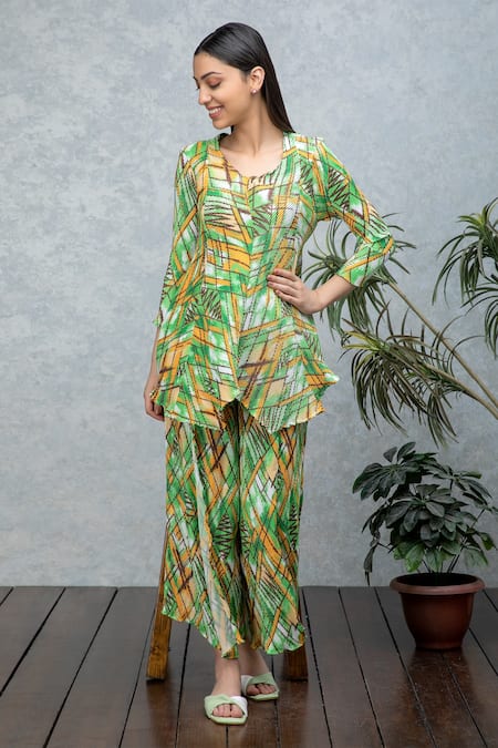 Rhe-Ana Rebecca Printed Top 