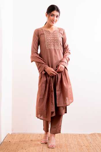 Buy_Sunoh Studio_Beige Viscose Myra Hand Embroidered Kurta Set_Online_at_Aza_Fashions