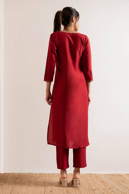 Shop Sunoh Studio Viscose Chirmi Hand Embroidered Kurta Set at Aza Fashions Shop_Sunoh Studio_Viscose Chirmi Hand Embroidered Kurta Set_at_Aza_Fashions