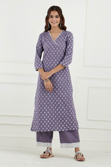 Buy_Tashee_Purple Cotton Floral V Neck Print Kurta Set_Online_at_Aza_Fashions