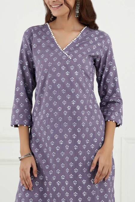 Shop_Tashee_Purple Cotton Floral V Neck Print Kurta Set_Online_at_Aza_Fashions