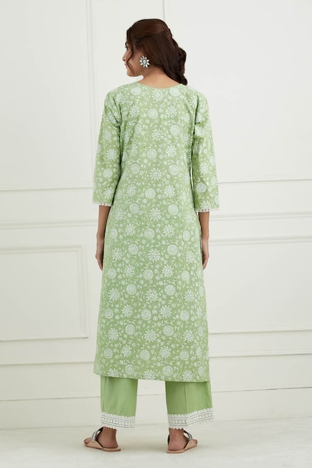 Tashee Cotton Floral Print Kurta Set 