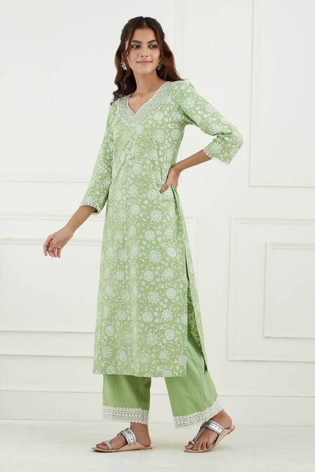 Buy Tashee Green Cotton Floral V Neck Print Kurta Set Online at Aza Fashions Buy_Tashee_Green Cotton Floral V Neck Print Kurta Set _Online_at_Aza_Fashions