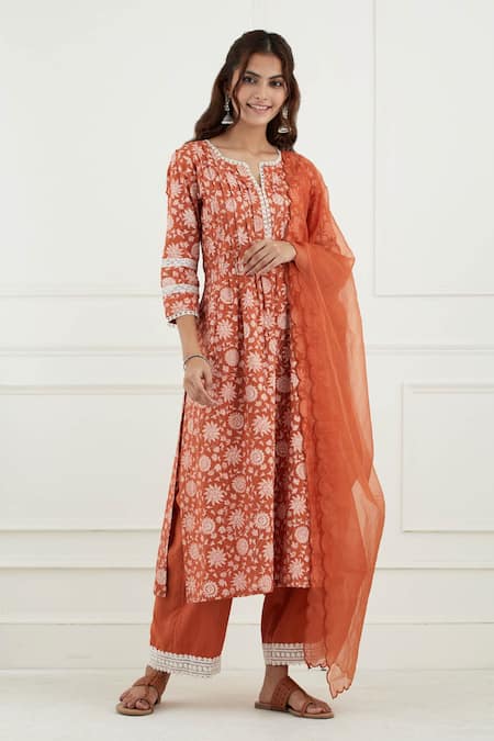 Tashee Cotton Floral Print Kurta Set 