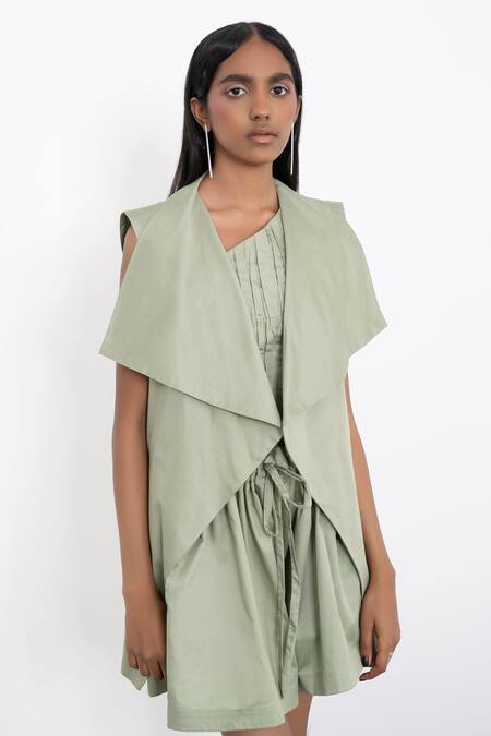 Shop Corpora Studio Green Cotton Collared Neck Sleeveless Overlay And Shorts Set at Aza Fashions Shop_Corpora Studio_Green Cotton Collared Neck Sleeveless Overlay And Shorts Set _at_Aza_Fashions
