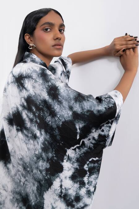 Buy_Corpora Studio_Black Satin Collared Neck Kaftan Style Dress _Online_at_Aza_Fashions