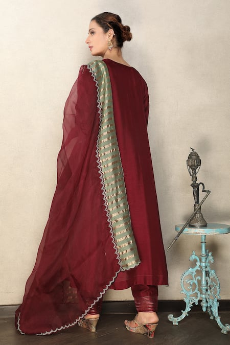 Falguni.Foram Placement Embroidered Anarkali Pant Set 