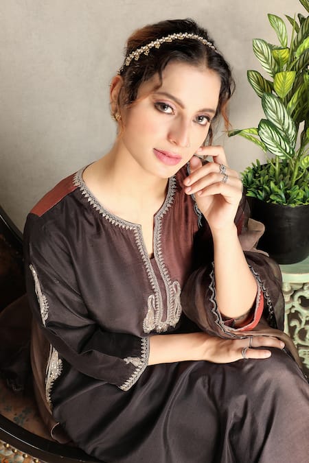 Shop Falguni.Foram Brown Kurta Dupion 4d Shaded, Pant Viscose And Dupatta Organza Set Online at Aza Fashions Shop_Falguni.Foram_Brown Kurta Dupion 4d Shaded, Pant Viscose And Dupatta Organza Set _Online_at_Aza_Fashions