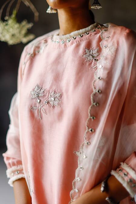 Shop_Shikha Mehta_Pink Chanderi Silk Floral, Mirrorwork Round Saveri Kurta Set_Online_at_Aza_Fashions