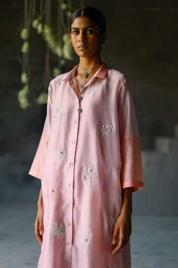Shikha Mehta_Purple Chanderi Silk Floral, Mirrorwork Shirt Collar Yami Tunic And Pant Set_at_Aza_Fashions