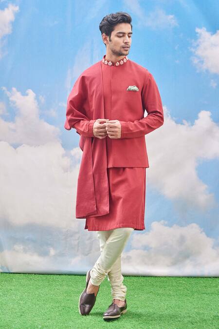 Tisa - Men Red Bundi Embroidered Floral And Full Sleeve Kurta Set 