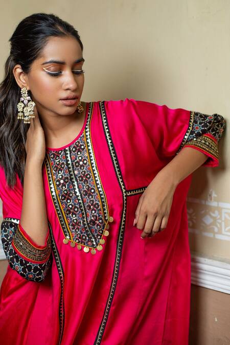 Prahnaaya_Pink Satin Ajrakh Round Patchwork Embroidered Kurta Set_at_Aza_Fashions