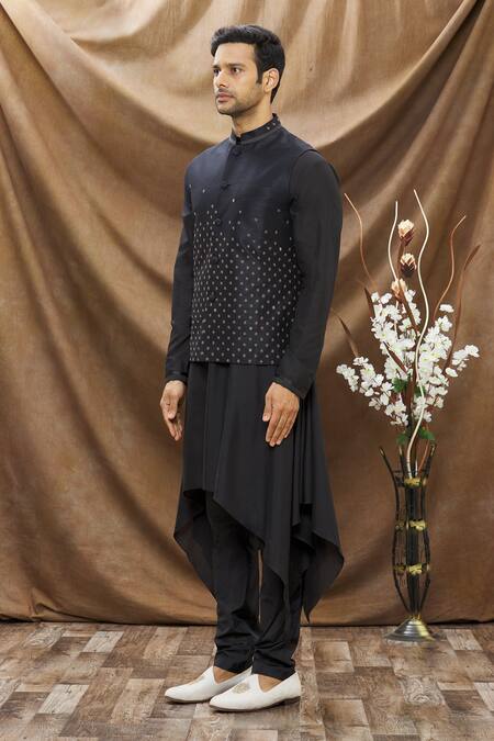Shop Vivek Karunakaran Black Poly Raw Silk Thread Work Star Embroidered Bundi Online at Aza Fashions Shop_Vivek Karunakaran_Black Poly Raw Silk Thread Work Star Embroidered Bundi _Online_at_Aza_Fashions