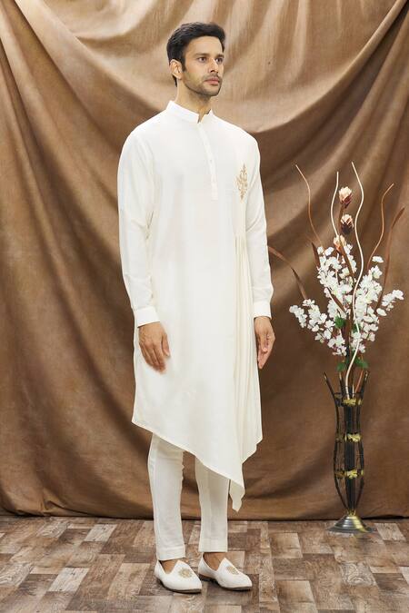 Vivek Karunakaran_White Spun Cotton Embroidered Patchwork Asymmetric Kurta Set _Online_at_Aza_Fashions