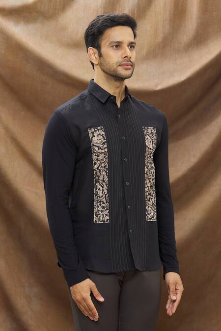 Vivek Karunakaran Black Patch Work, Kalamkari Shirt Online at Aza Fashions Vivek Karunakaran_Black Patch Work, Kalamkari Shirt _Online_at_Aza_Fashions