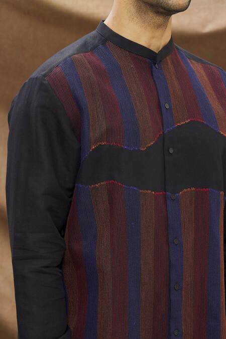 Vivek Karunakaran Black Cotton Linen Thread Work Topstitch Shirt at Aza Fashions Vivek Karunakaran_Black Cotton Linen Thread Work Topstitch Shirt _at_Aza_Fashions