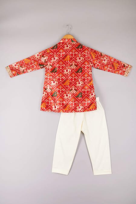 P & S CO Patola Print Kurta Set