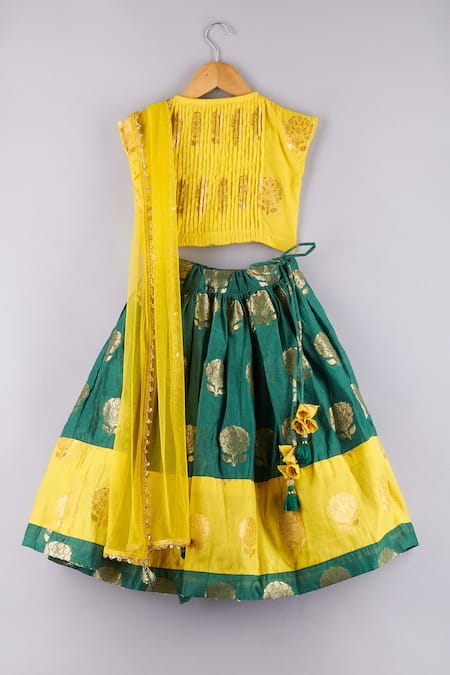 P & S Co Banarasi Brocade Lehenga Set 