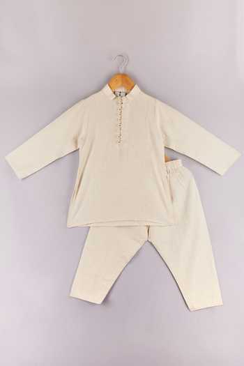 P & S CO_White Cotton Embroidery Off Bundi Kurta Set _Online_at_Aza_Fashions