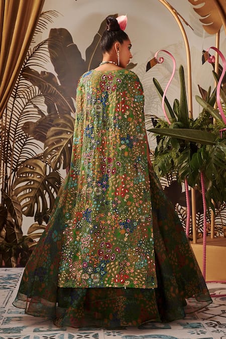 Payal & Zinal Embroidered Cape & Skirt Set 