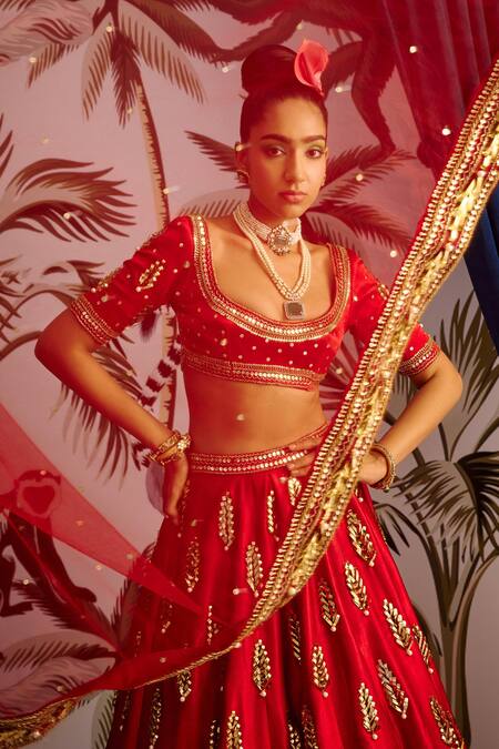 Buy_Payal & Zinal_Red Gaji Silk And Net Beads & Sequin, Metal Stripes Embroidered Bridal Lehenga Set _Online_at_Aza_Fashions