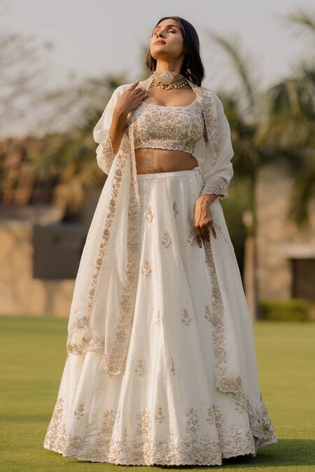 Anupraas By Nishant And Rahul_White Organza, Bamberg Silk Floral, Zardozi Round Embroidered Bridal Lehenga Set _Online_at_Aza_Fashions