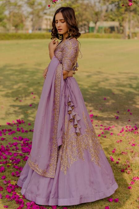 Anupraas By Nishant And Rahul_Purple Organza Leaf, Sequin, Zardozi V Neck Embroidered Bridal Lehenga Set _Online_at_Aza_Fashions