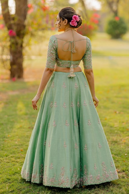 Anupraas By Nishant And Rahul Cutdana Embroidered Bridal Lehenga Set 