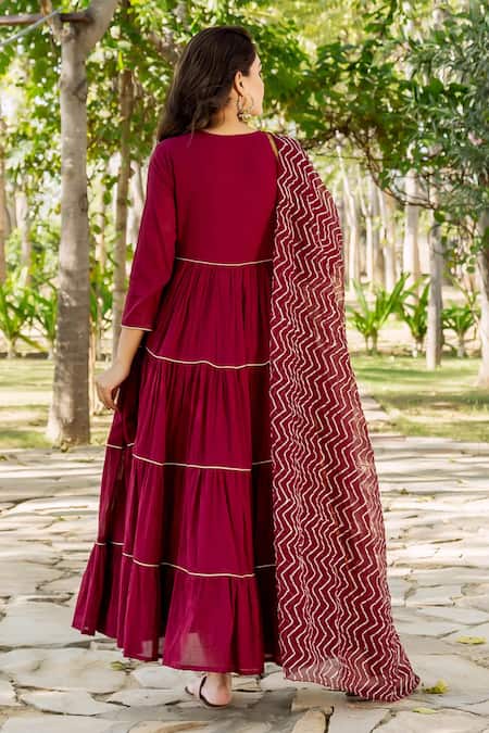 Missprint Embroidered Tiered Anarkali With Dupatta