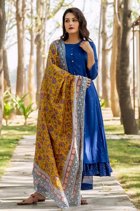 Missprint Sequin Work Layered Kurta Set 