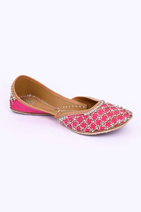 Buy_Jutti Express_Pink Embroidered Juttis _Online_at_Aza_Fashions