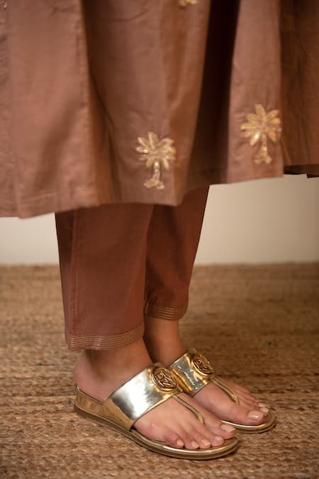 Buy Priya Chaudhary Brown Poplin Cotton Thread Work Embroidered Hem Pant Online at Aza Fashions Buy_Priya Chaudhary_Brown Poplin Cotton Thread Work Embroidered Hem Pant_Online_at_Aza_Fashions