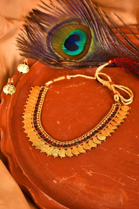 Buy_Samyukta Singhania_Gold Plated Stones Temple Coin Tassel Necklace Set _Online_at_Aza_Fashions