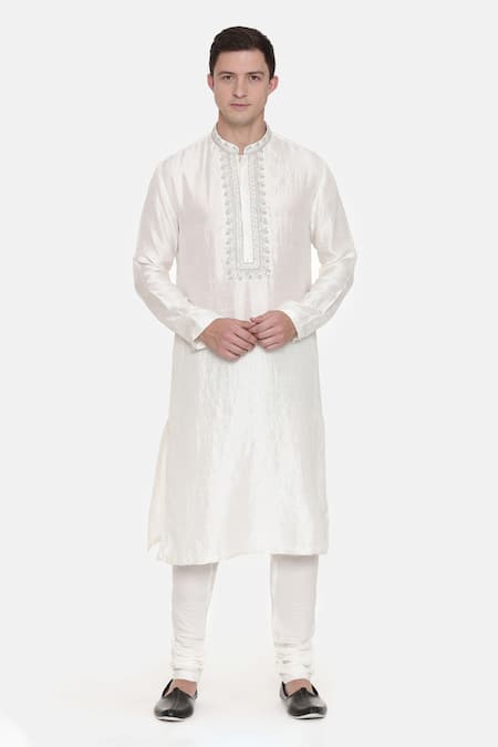 Mayank Modi - Men White Silk Cotton Slub Embroidered Floral Full Sleeve Kurta Set