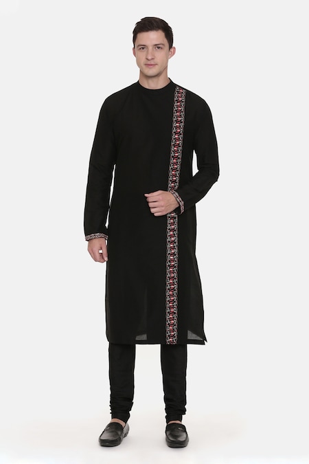 Mayank Modi - Men Black Silk Cotton Embroidered Floral Kurta Set 