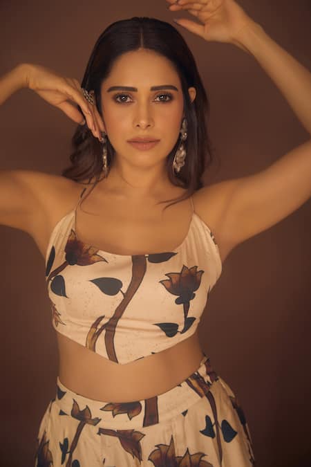 Shop Punit Balana Beige Satin Silk Floral Motifs Scoop Neck Kalamkari Print Skirt And Top Set Online at Aza Fashions Shop_Punit Balana_Beige Satin Silk Floral Motifs Scoop Neck Kalamkari Print Skirt And Top Set _Online_at_Aza_Fashions