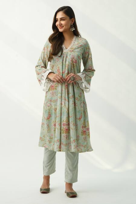 Roze_Green 100% Velvet Floral Print V Neck Fiza Kurta_Online_at_Aza_Fashions