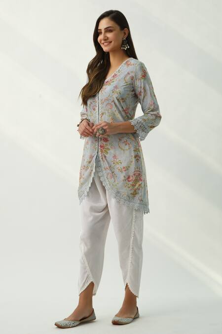 Buy_Roze_Blue Velvet Floral Print, Lace Work V Neck Omaira Kurta And Tulip Pant Set_Online_at_Aza_Fashions