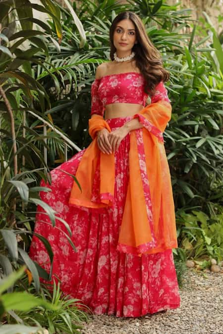 Roze Pink Organza Floral Print One Shoulder Rabhya Lehenga Set Online at Aza Fashions Roze_Pink Organza Floral Print One Shoulder Rabhya Lehenga Set _Online_at_Aza_Fashions