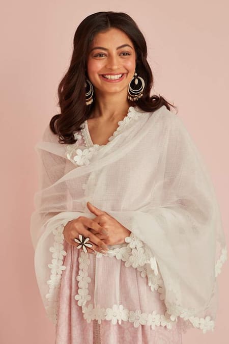 Buy_Roze_White 100% Cotton Floral Print V Neck Amaira Anarkali Pant Set _Online_at_Aza_Fashions