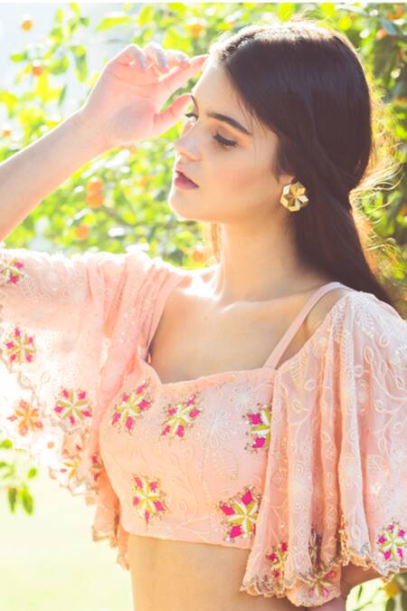 Buy Aaryaa By Kashveen Kohli Green Skirt Linen Silk And Blouse Lucknowi Georgette Satin Draped & Set Online at Aza Fashions Buy_Aaryaa By Kashveen Kohli_Green Skirt Linen Silk And Blouse Lucknowi Georgette Satin Draped & Set _Online_at_Aza_Fashions