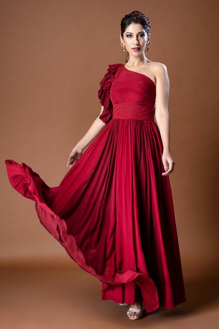 Aaryaa By Kashveen Kohli Red Crepe Thread One Shoulder Gown Online at Aza Fashions Aaryaa By Kashveen Kohli_Red Crepe Thread One Shoulder Gown _Online_at_Aza_Fashions