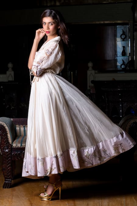 Shop Aaryaa By Kashveen Kohli White Tafetta Cutdana, Thread, Beads, Gota Patti Sleeve Embroidered Shirt Dress at Aza Fashions Shop_Aaryaa By Kashveen Kohli_White Tafetta Cutdana, Thread, Beads, Gota Patti Sleeve Embroidered Shirt Dress _at_Aza_Fashions