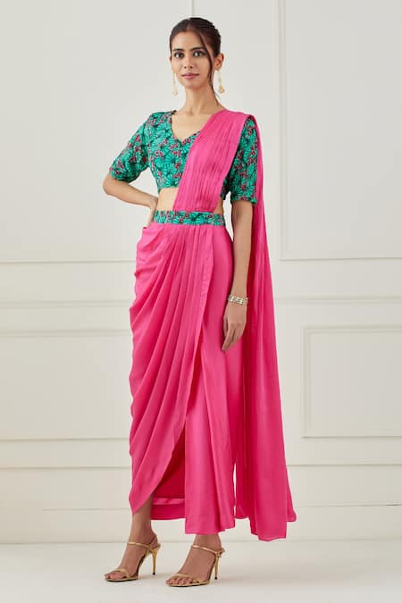 Label Nitika Pre-Draped Saree With Blouse 