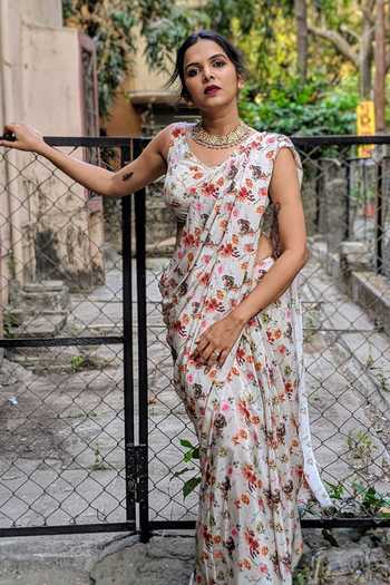 Sangeeta Boochra Gold Plated Floral Motif Choker Online at Aza Fashions Sangeeta Boochra_Gold Plated Floral Motif Choker _Online_at_Aza_Fashions